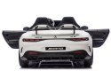 Auto Na Akumulator Mercedes GT63 AMG DK-GT63 24V LCD Biały